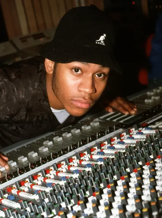 Framed Print : LL Cool J Recording Bigger And Deffer Album with LA Posse Framed Print : LL Cool J Recording Bigger And Deffer Album with LA Posse
