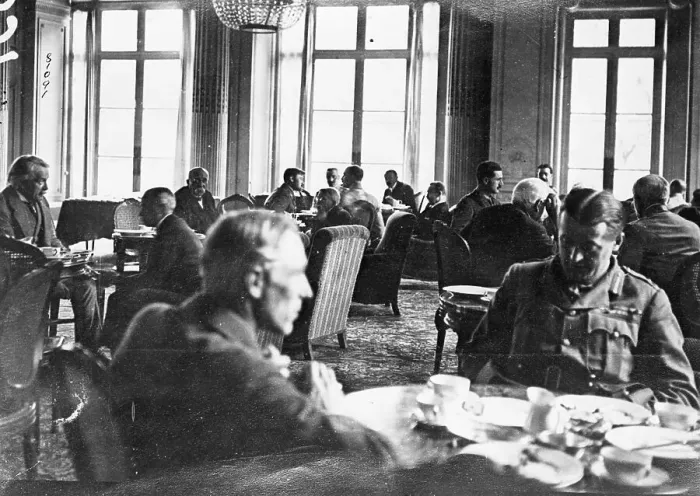 Framed Print : Lloyd George Seated with Colonel Hause Framed Print : Lloyd George Seated with Colonel Hause