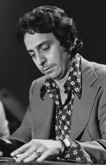 Framed Print : Lloyd Green On The Grand Ole Opry Framed Print : Lloyd Green On The Grand Ole Opry
