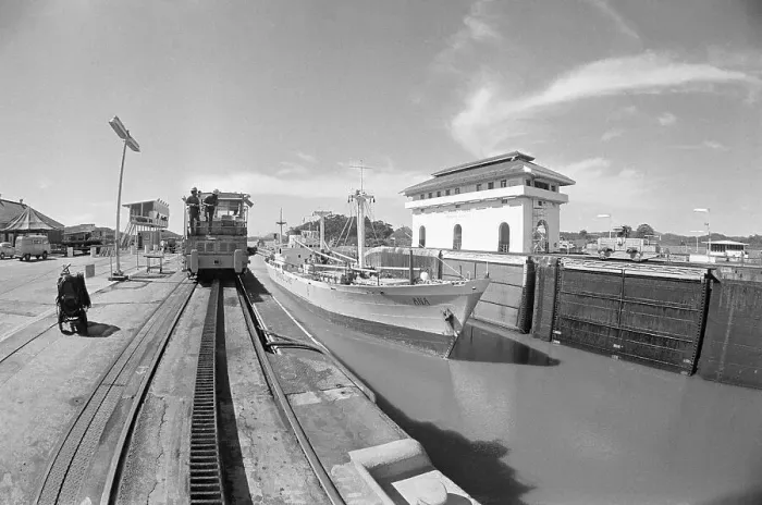 Framed Print : Locomotives Pulling a Boat Through Canal Locks Framed Print : Locomotives Pulling a Boat Through Canal Locks