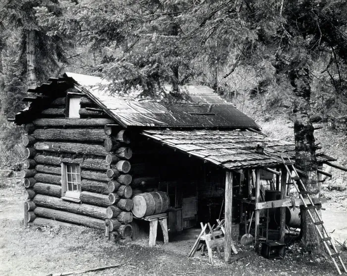 Framed Print : Log Cabin In Canyon Creek, Oregon Framed Print : Log Cabin In Canyon Creek, Oregon