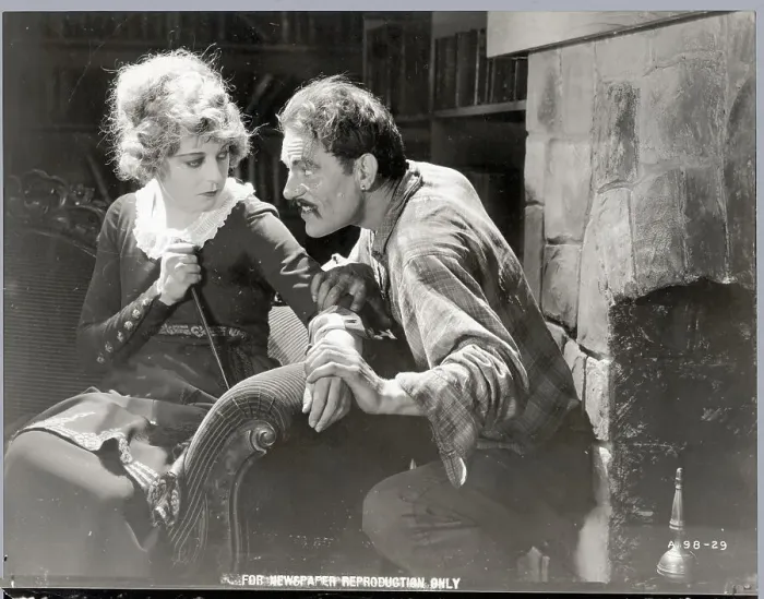 Framed Print : Lon Chaney And Seena Owen Framed Print : Lon Chaney And Seena Owen