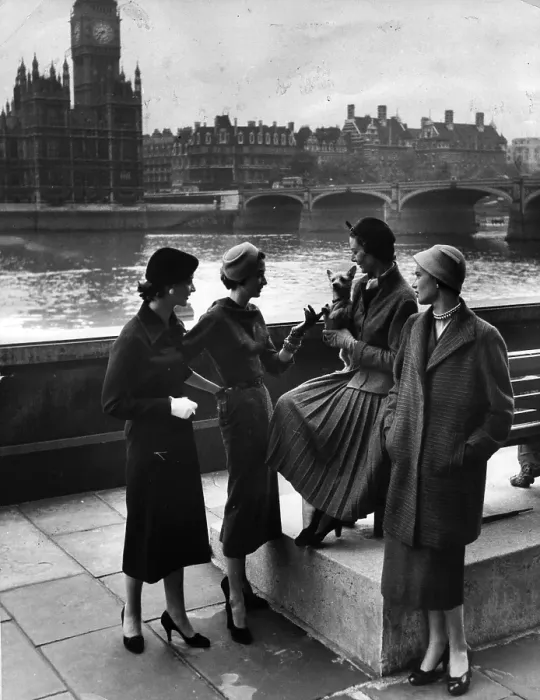 Framed Print : London Couture
