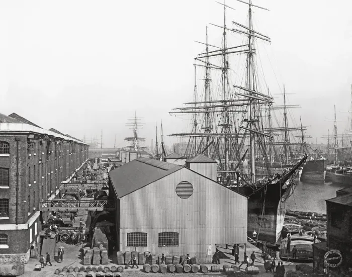 Framed Print : London Docks Framed Print : London Docks