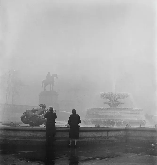Framed Print : London Fog Framed Print : London Fog
