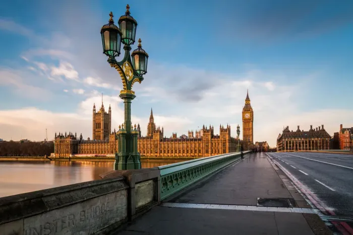 Framed Print : London Icon
