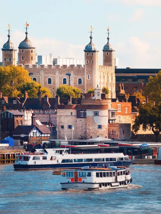 Framed Print : London, Tower of London Framed Print : London, Tower of London