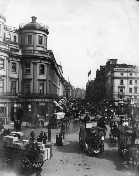 Framed Print : London Traffic Framed Print : London Traffic