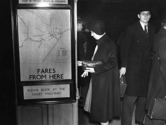 Framed Print : London Tube