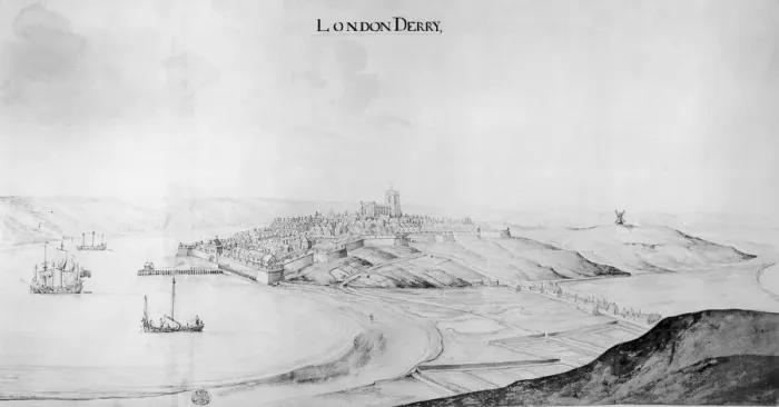 Framed Print : Londonderry Framed Print : Londonderry