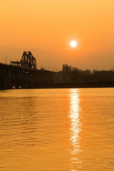 Long Bien Bridge, Sunset, Vertical, Hanoi, Vietnam