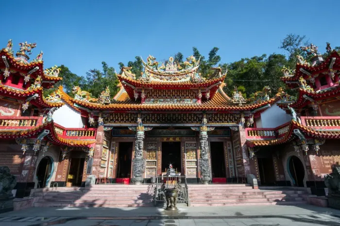 Framed Print : Long Fong temple at Sun Moon lake Framed Print : Long Fong temple at Sun Moon lake
