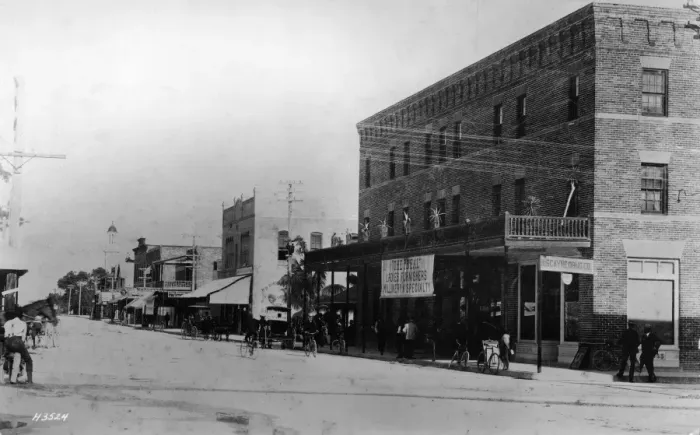 Framed Print : Looking East On Flagler Street