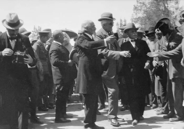 Framed Print : Lord Balfour Arriving in Richon le Zion Framed Print : Lord Balfour Arriving in Richon le Zion