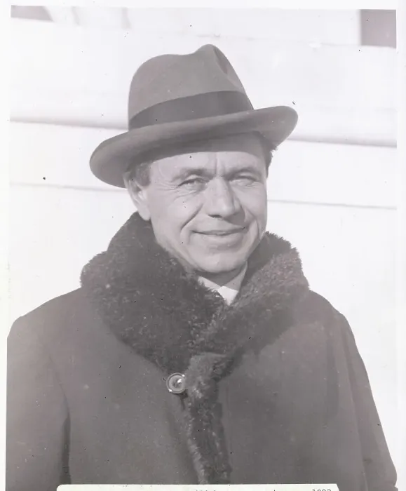 Framed Print : Lord Beaverbrook Wearing Hat Framed Print : Lord Beaverbrook Wearing Hat