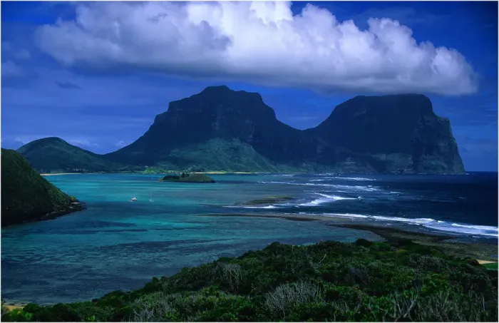 Framed Print : Lord Howe Island, majestic and scenically wonderful, is part of New South Wales, Australia Framed Print : Lord Howe Island, majestic and scenically wonderful, is part of New South Wales, Australia