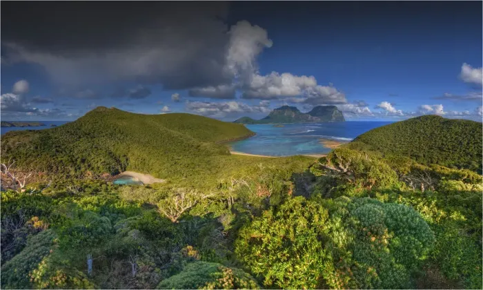 Framed Print : Lord Howe Island, majestic and scenically wonderful, is part of New South Wales, Australia Framed Print : Lord Howe Island, majestic and scenically wonderful, is part of New South Wales, Australia