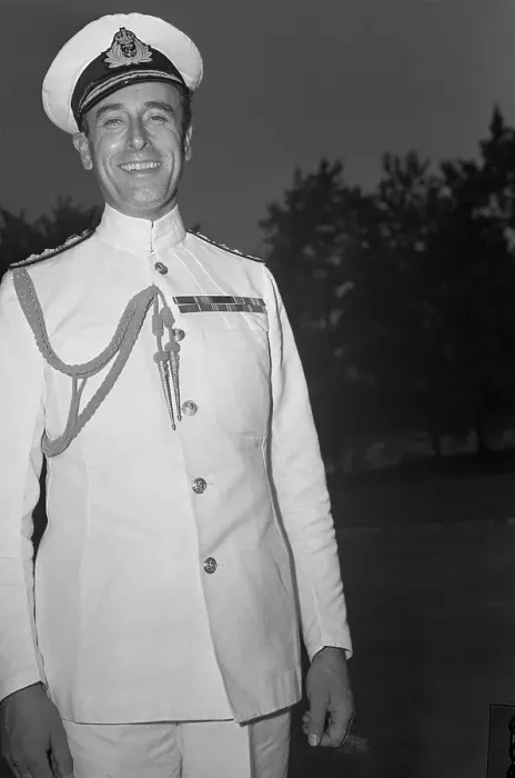 Framed Print : Lord Louis Mountbatten Headshoulders Framed Print : Lord Louis Mountbatten Headshoulders