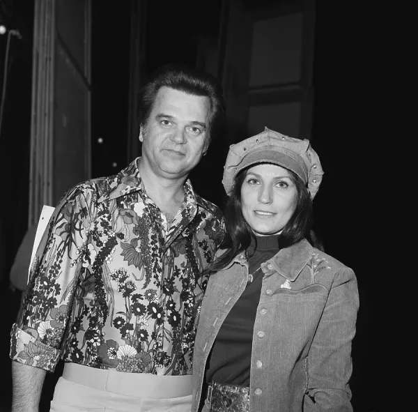 Loretta Lynn & Conway Twitty Print, 1974. Art Prints, Posters & Puzzles  from Fine Art Storehouse
