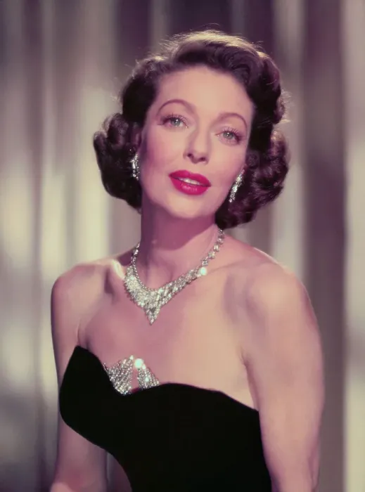 Framed Print : Loretta Young Framed Print : Loretta Young