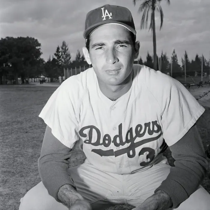 Framed Print : Los Angeles Dodgers Pitcher Sandy Koufax