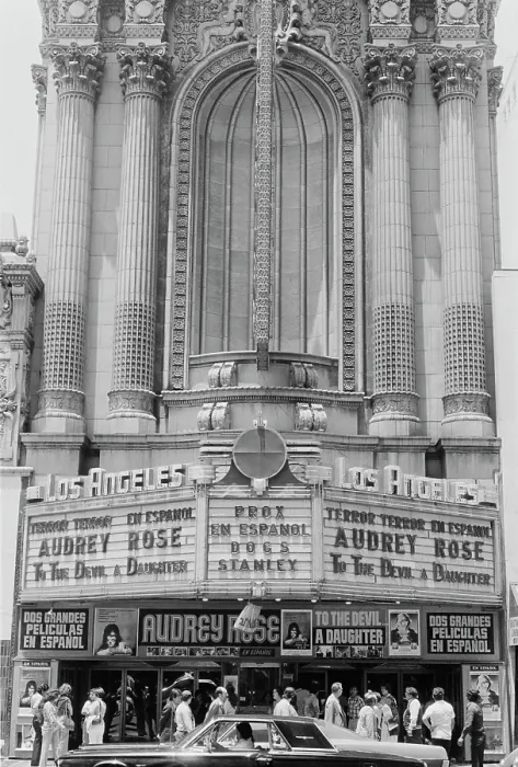 Framed Print : Los Angeles Theatre