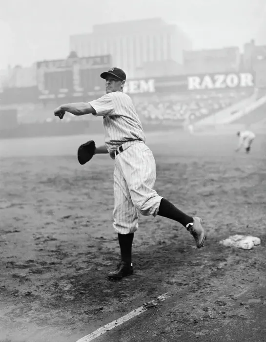 Framed Print : Lou Gehrig Playing First Base Framed Print : Lou Gehrig Playing First Base