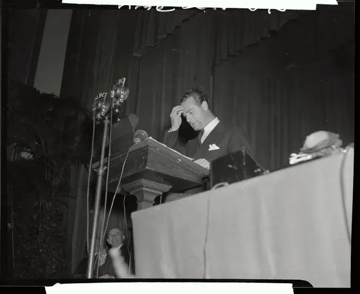 Framed Print : Lou Gehrig at Podium