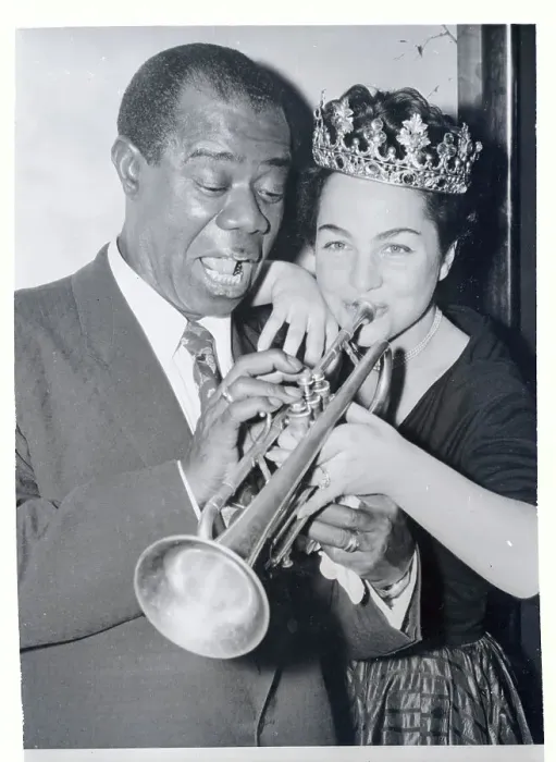 Framed Print : Louis Armstrong Helping Guy Guislene Play the Trumpet