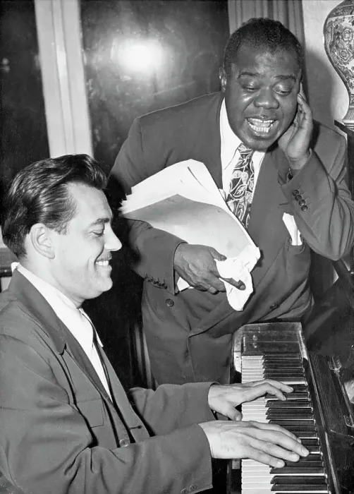 Framed Print : Louis Armstrong Practicing with Pianist Framed Print : Louis Armstrong Practicing with Pianist