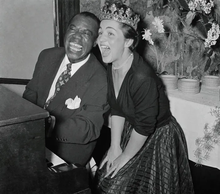 Framed Print : Louis Armstrong Singing with Guylaine Guy Framed Print : Louis Armstrong Singing with Guylaine Guy