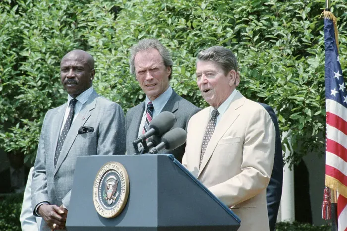Framed Print : Louis Gosset Jr. with Clint Eastwood and Ronald Reagan Framed Print : Louis Gosset Jr. with Clint Eastwood and Ronald Reagan