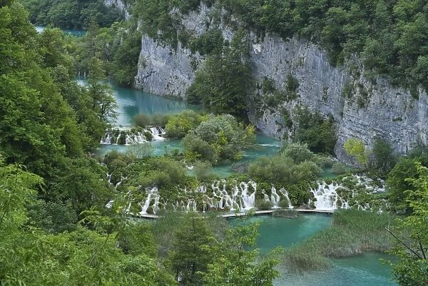 Lower lakes with small waterfalls, Plitvice Lakes National Park, Plitvice Jezera, Lika-Senj, Croatia