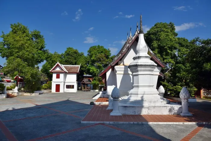 Framed Print : Luang prabang temple Laos Asia