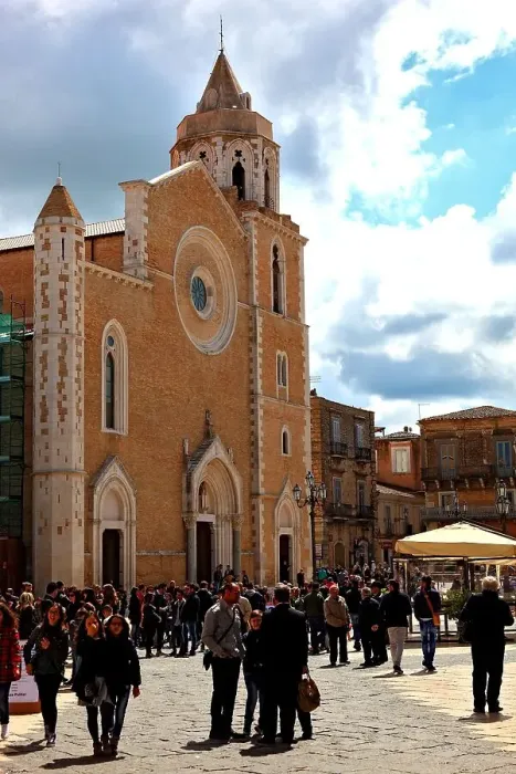Framed Print : Lucera Cathedral, Apulia, Italy Framed Print : Lucera Cathedral, Apulia, Italy