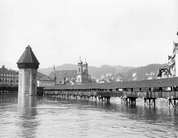Framed Print : LUCERNE, SWITZERLAND Framed Print : LUCERNE, SWITZERLAND