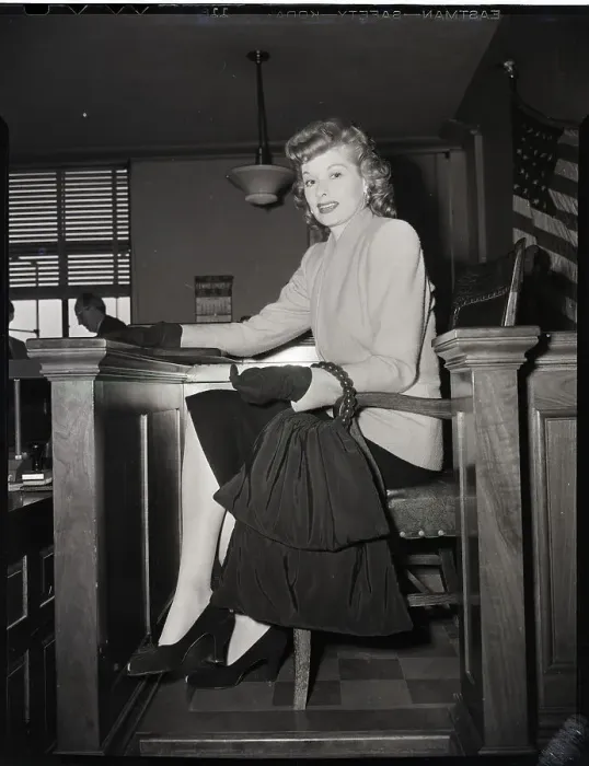 Framed Print : Lucille Ball Seated in Courtroom Framed Print : Lucille Ball Seated in Courtroom