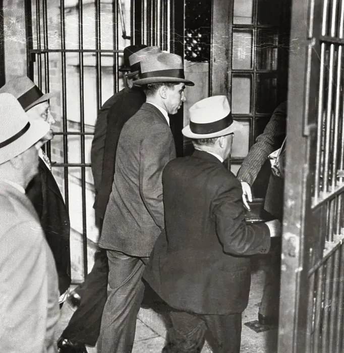 Framed Print : Lucky Luciano Entering Sing Sing Prison Framed Print : Lucky Luciano Entering Sing Sing Prison