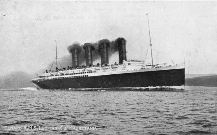 Framed Print : Lusitania. 1907: The British merchant ship Lusitania at sea Framed Print : Lusitania. 1907: The British merchant ship Lusitania at sea