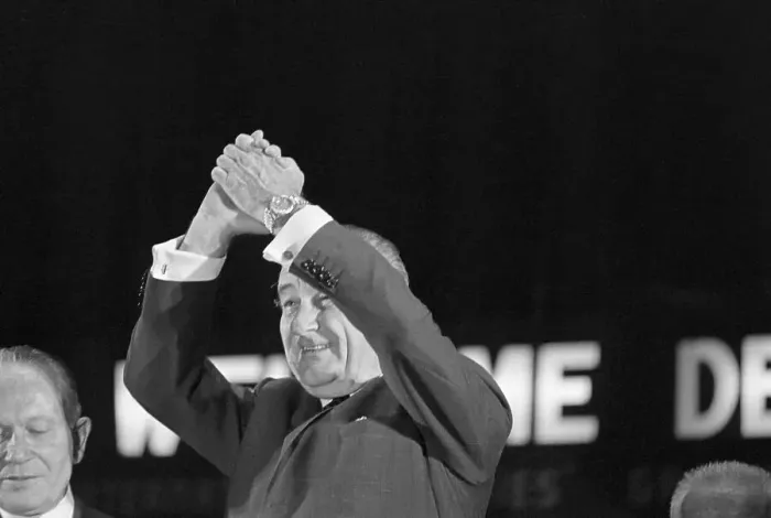 Framed Print : Lyndon B. Johnson Gesturing To Audience Framed Print : Lyndon B. Johnson Gesturing To Audience