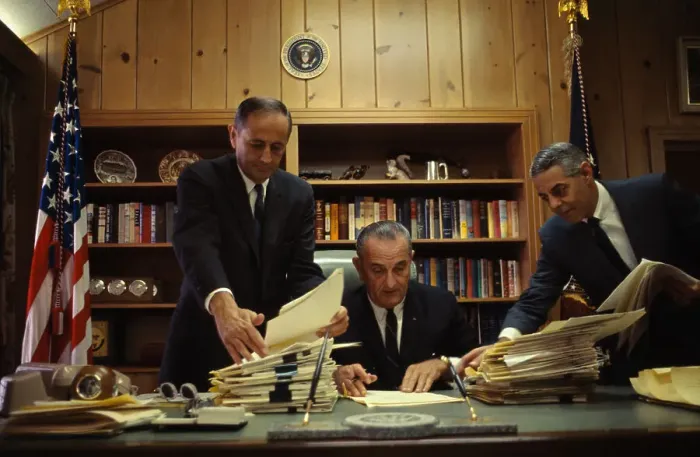 Framed Print : Lyndon B. Johnson Working with His Assistants Framed Print : Lyndon B. Johnson Working with His Assistants