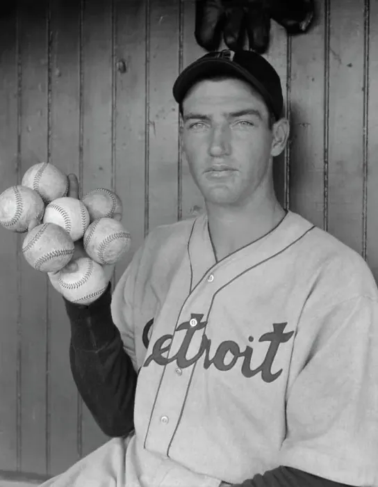 Framed Print : Lynwood Rowe Holding Seven Baseballs in One Hand