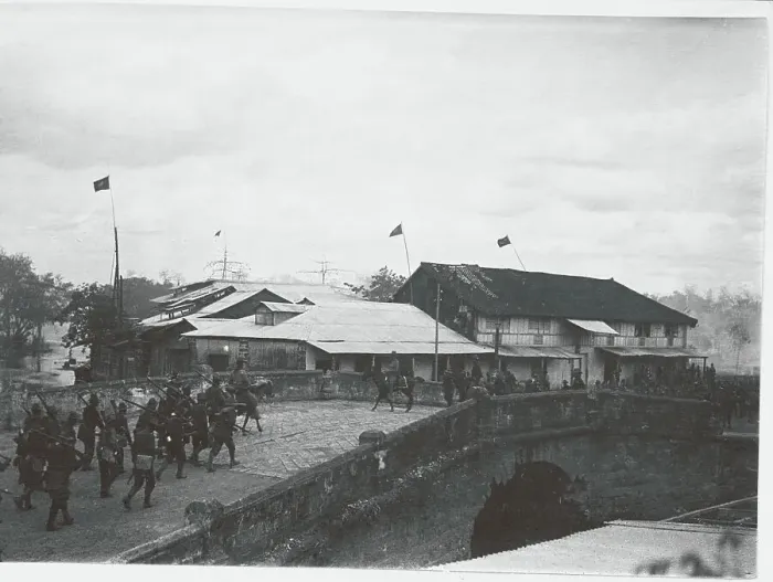 Framed Print : MacArthur's Victorious Division Entering Malolos Framed Print : MacArthur's Victorious Division Entering Malolos