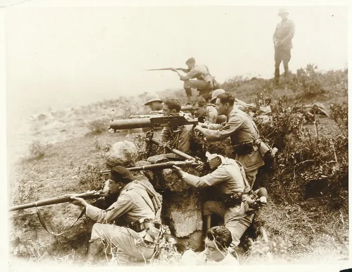 Framed Print : Machine Gunners Train with Weapons Framed Print : Machine Gunners Train with Weapons