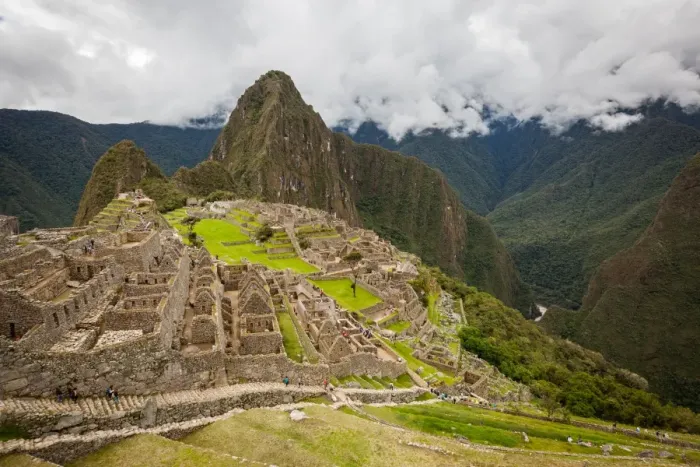 Framed Print : Machu Picchu Framed Print : Machu Picchu