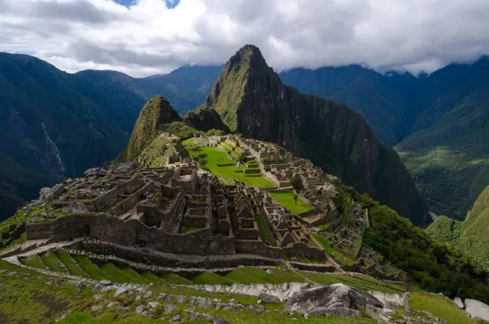 Framed Print : Machu Picchu, Cusco, Peru Framed Print : Machu Picchu, Cusco, Peru