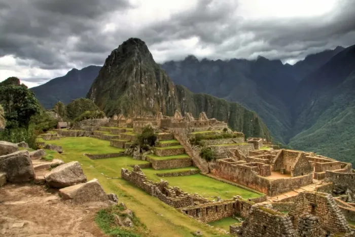 Framed Print : Machu Picchu sacred Inca city, Cusco, Peru Framed Print : Machu Picchu sacred Inca city, Cusco, Peru