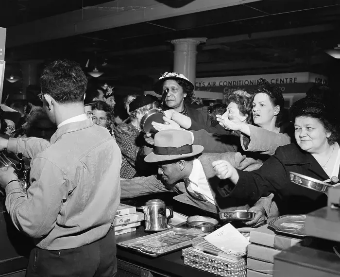 Framed Print : Macy's Basement Pan Sale Draws Crowds Framed Print : Macy's Basement Pan Sale Draws Crowds