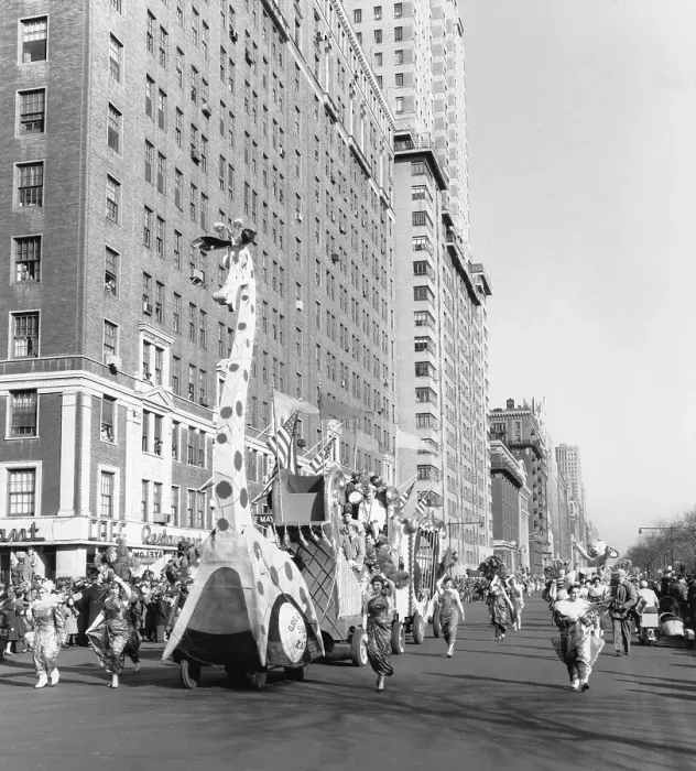 Framed Print : Macy's Thanksgiving Day Parade Framed Print : Macy's Thanksgiving Day Parade