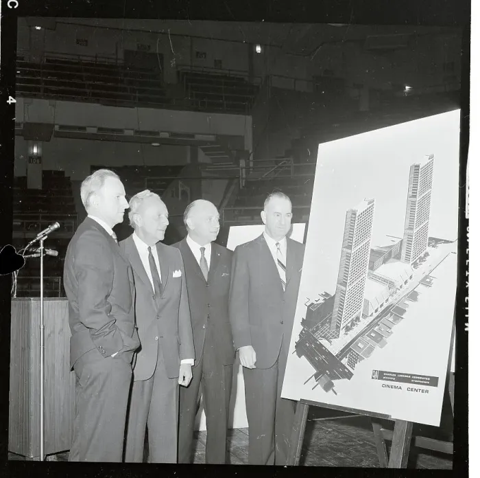 Framed Print : Madison Square Garden Corporation Framed Print : Madison Square Garden Corporation